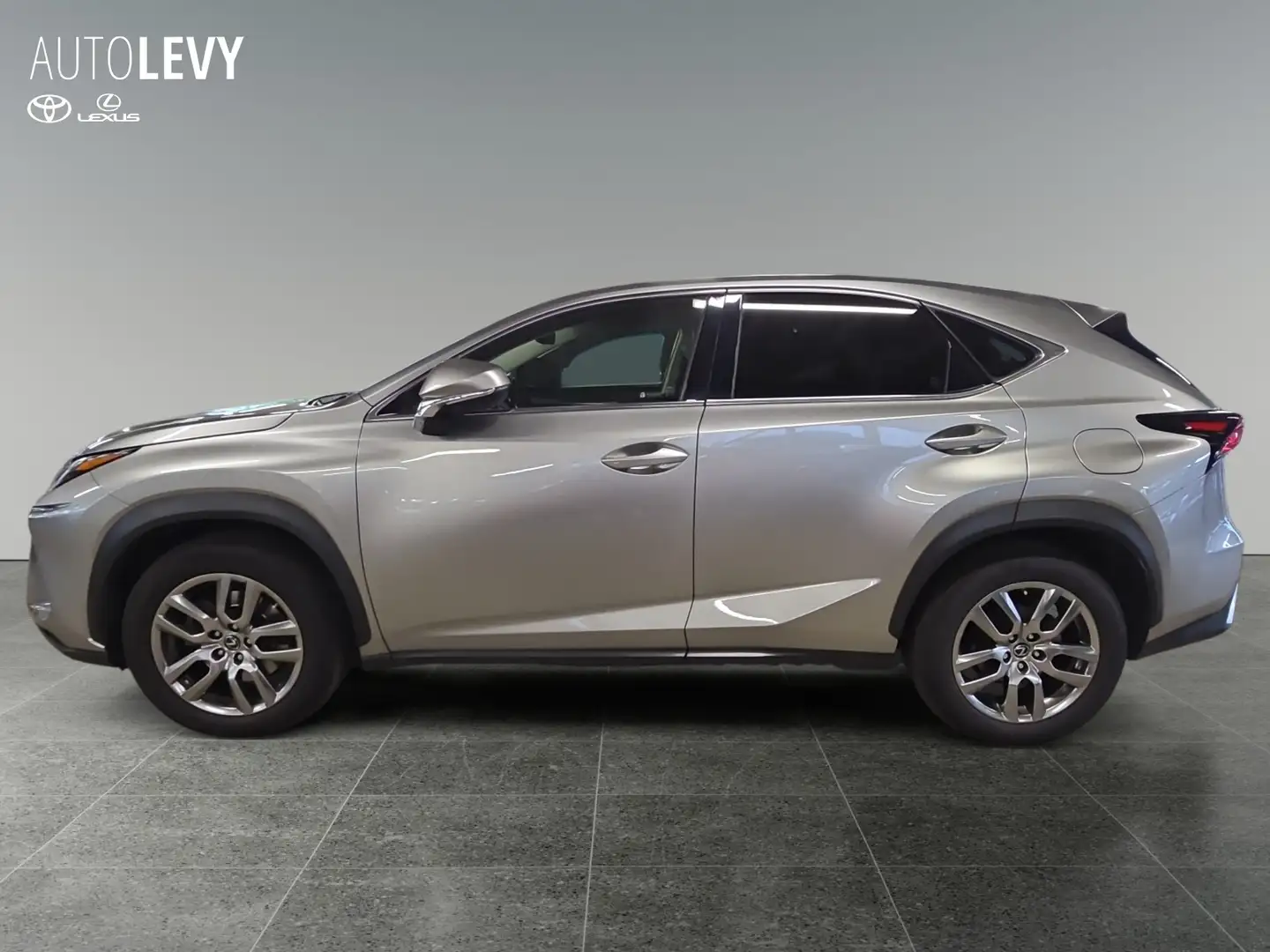 Lexus NX 300 h Executive +LED+Pano+Leder+Navi+AHK+ Argent - 2