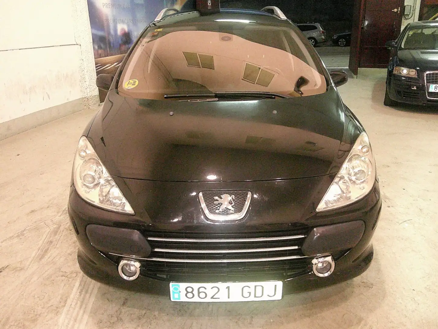 Peugeot 307 SW 1.6HDI Pack+ 110 Negro - 2