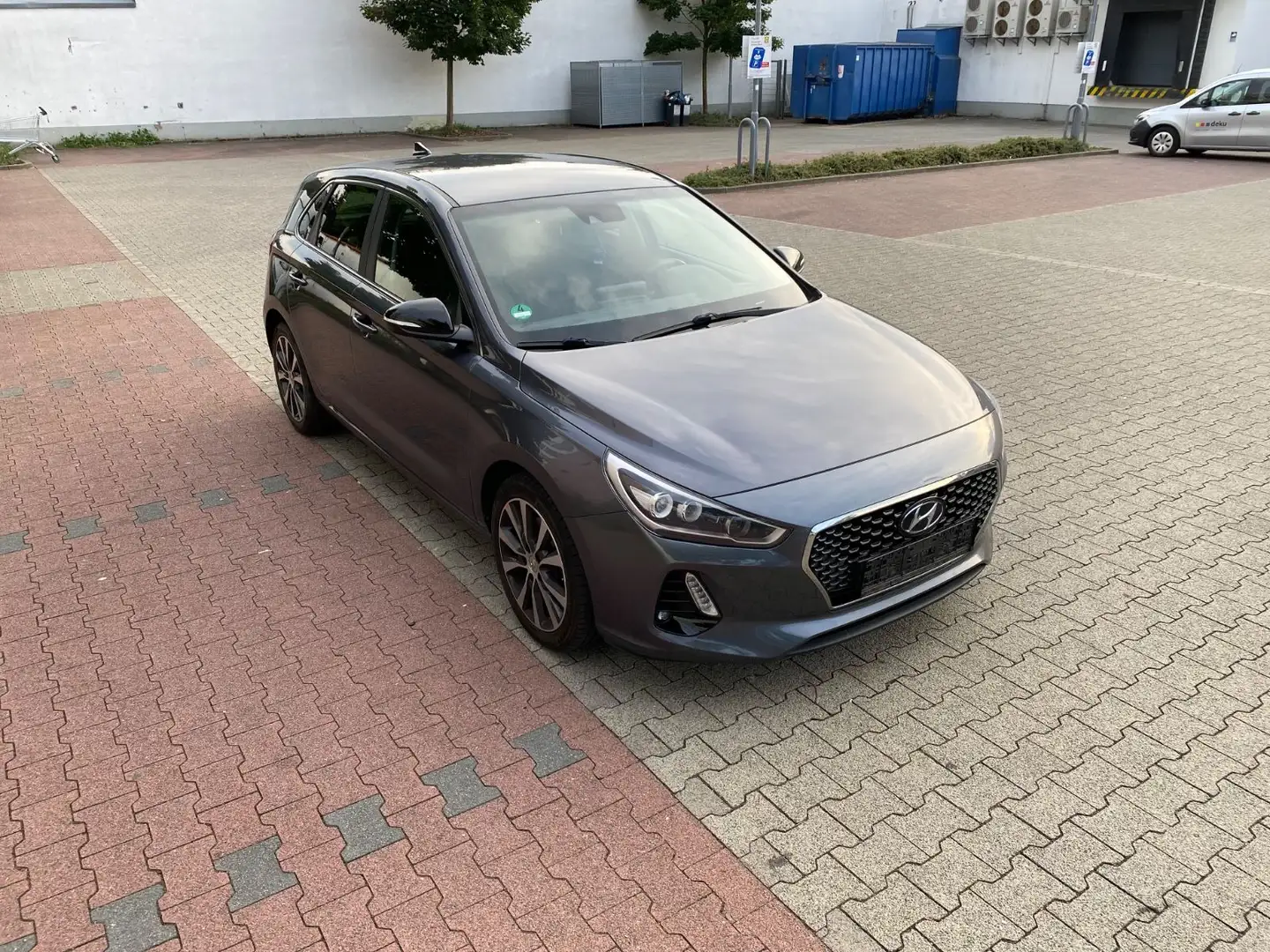 Hyundai i30 1.0 T-GDI/Kamera/Großes Navi/NEU Sommerreife Gris - 2