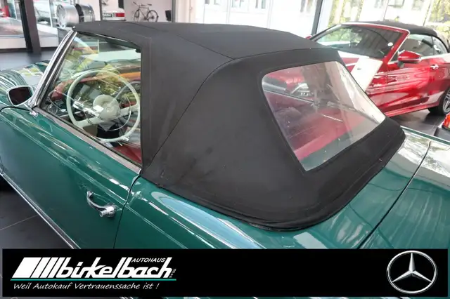 Mercedes-Benz SL view 14