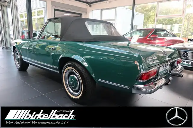 Mercedes-Benz SL view 2