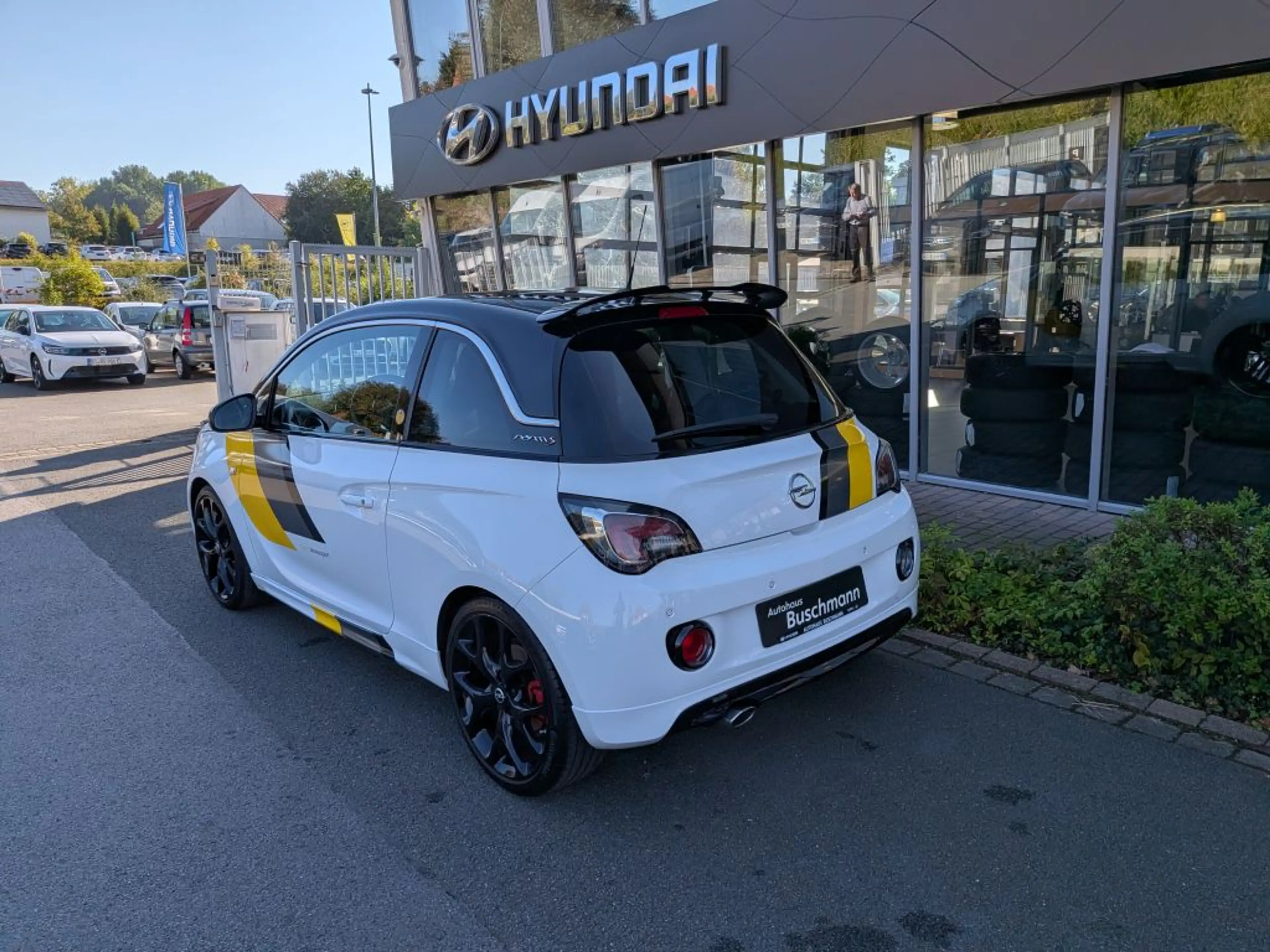 Opel Adam 1.4 Turbo S — photo 3
