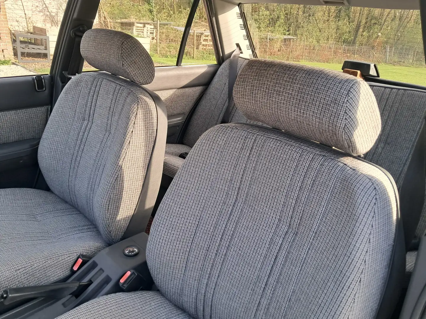 Peugeot 505 SR Silber - 2