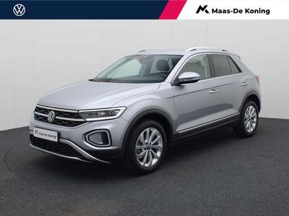 Volkswagen T-Roc 1.0TSI/110PK Style · Navigatie · Parkeersensoren ·