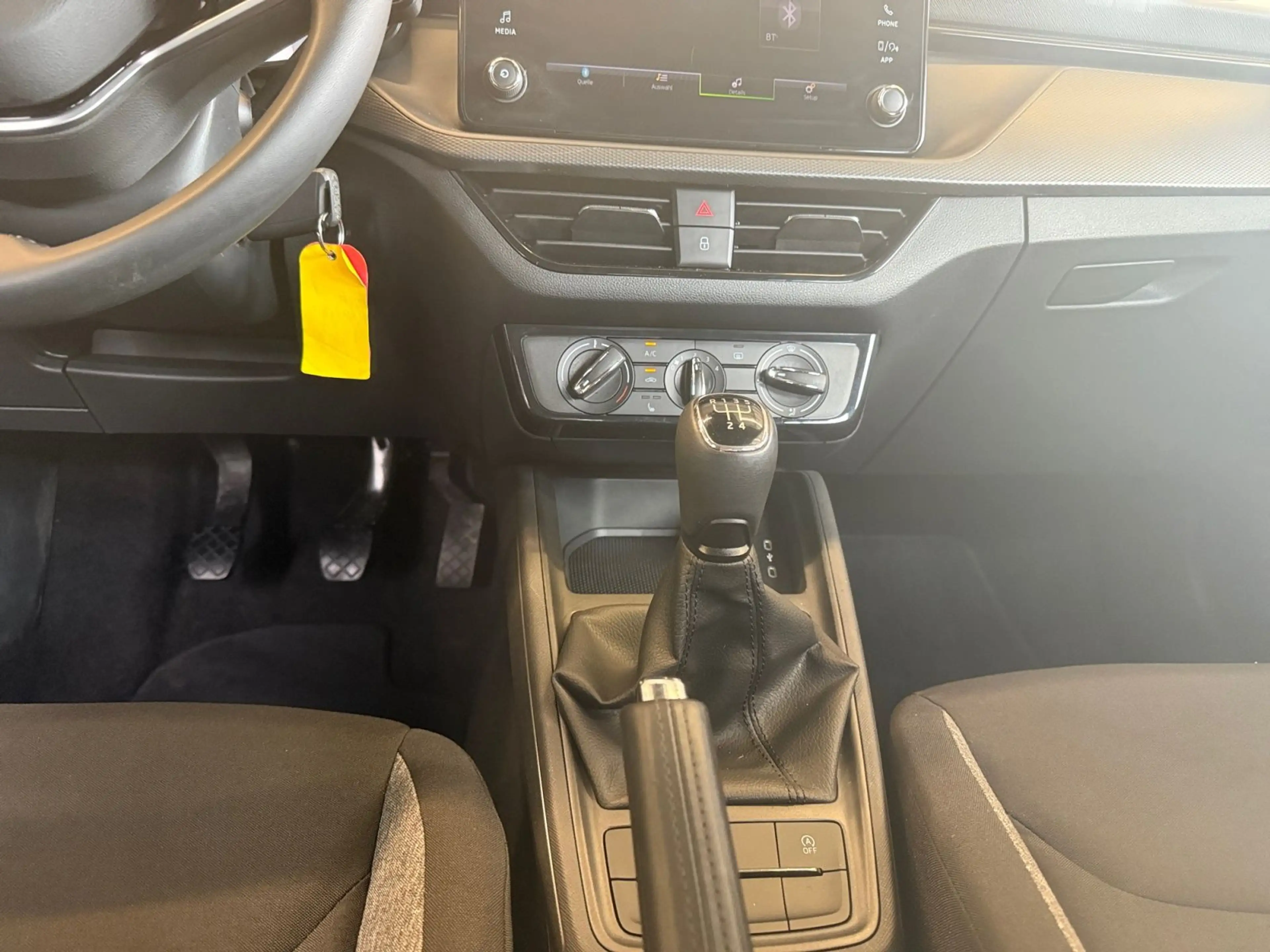 Skoda Scala 1.0 TSI Essence *LED*App-Connect*Sitzheizu — photo 12