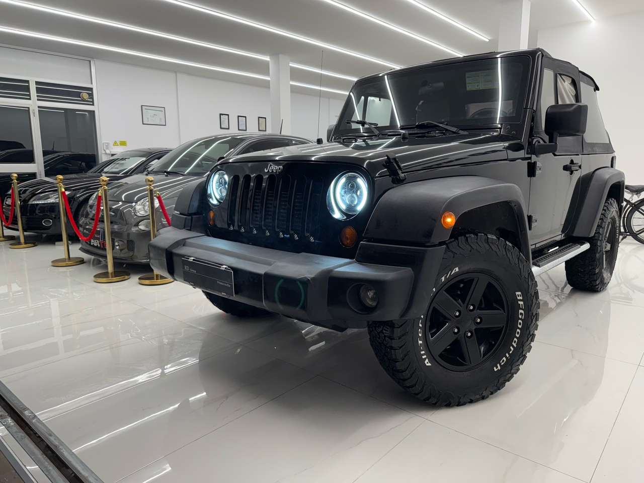 Jeep Wrangler 2.8 Unlimited CRD DPF Sport cabrio Total Black