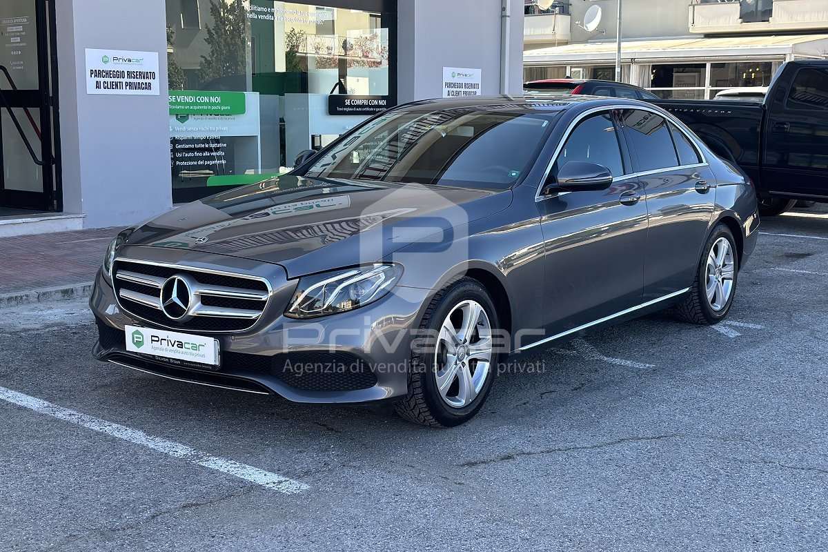 Mercedes-Benz E 200