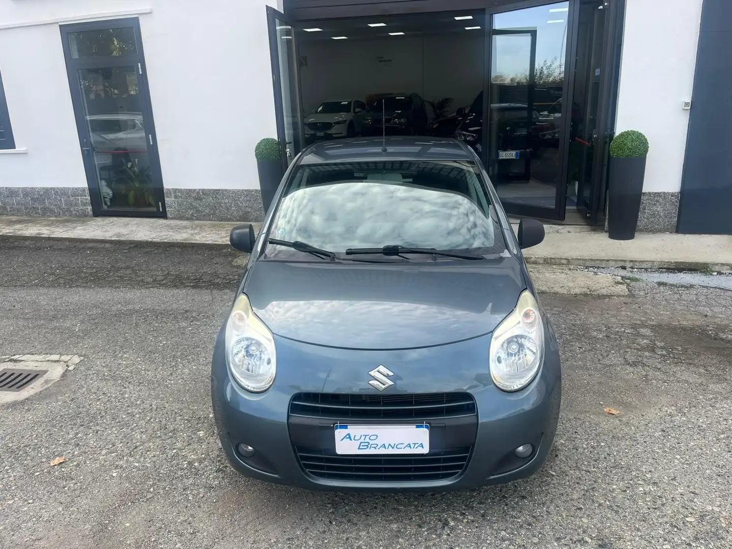 Suzuki Alto 1.0 Grigio - 2
