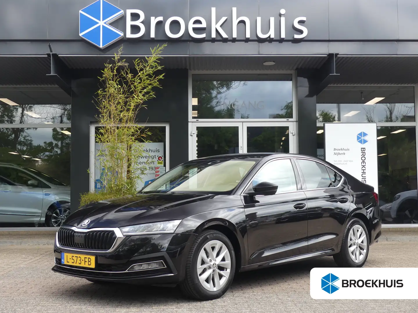 Skoda Octavia 1.0 e-TSI Business Edition Plus | ADAPTIVE CRUISE Negro - 1