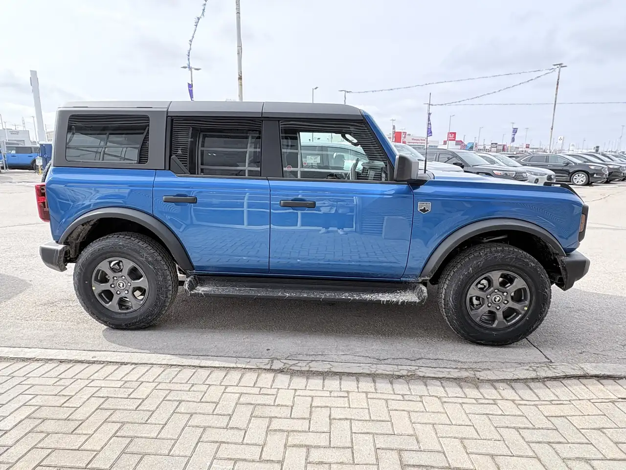 Ford Bronco снимка Ford Bronco