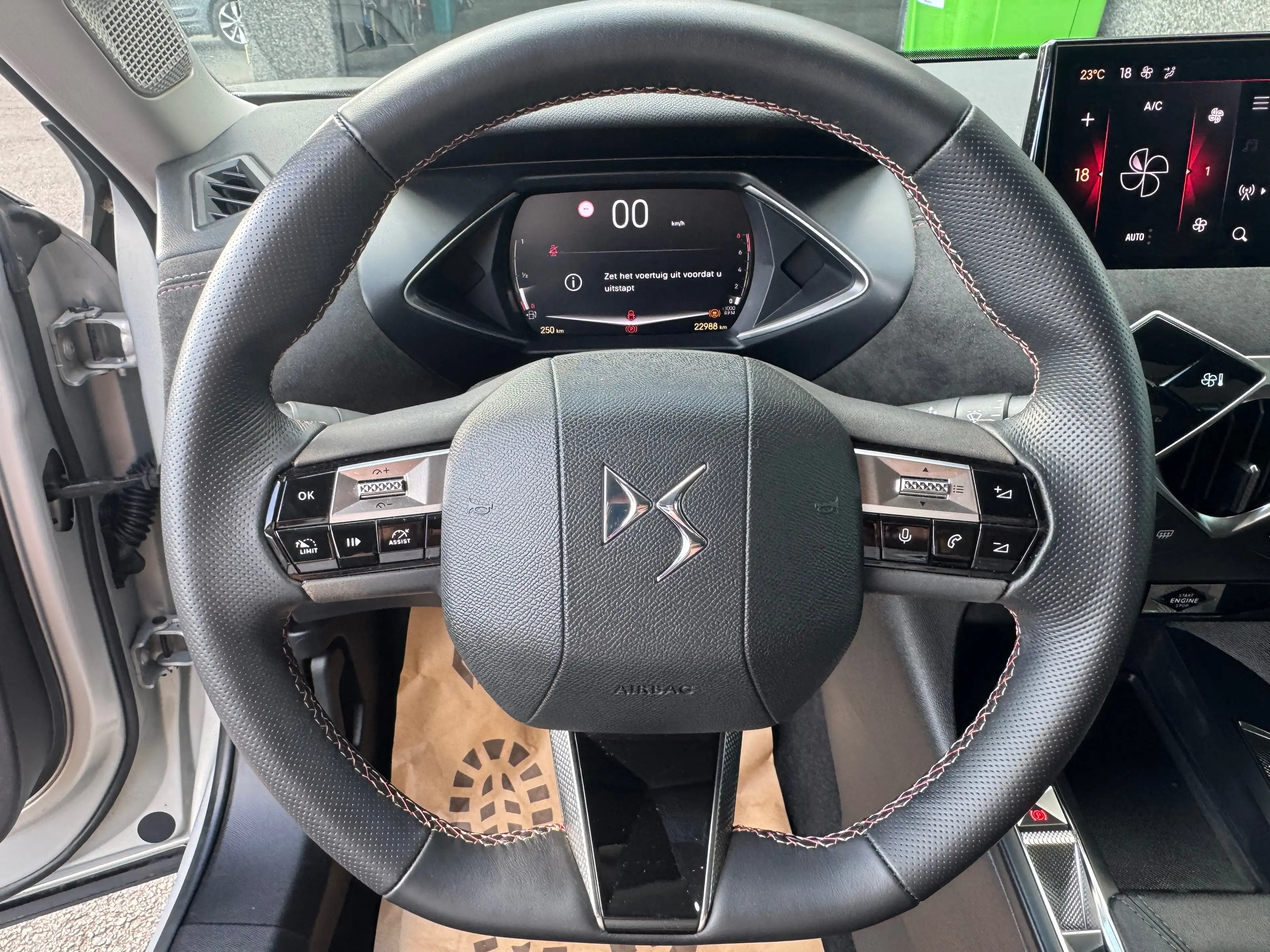DS Automobiles DS 3 PERFORMANCE LINE | 1.2 PURETECH - 100 PK | CAR-PLAY + LED | — photo 14