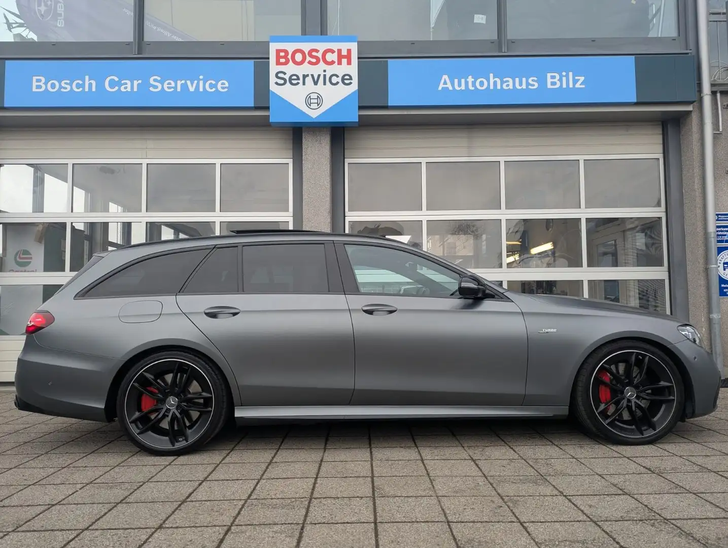Mercedes-Benz E 53 AMG T-Modell 4Matic+**Night*360*designo*Pan Gris - 2