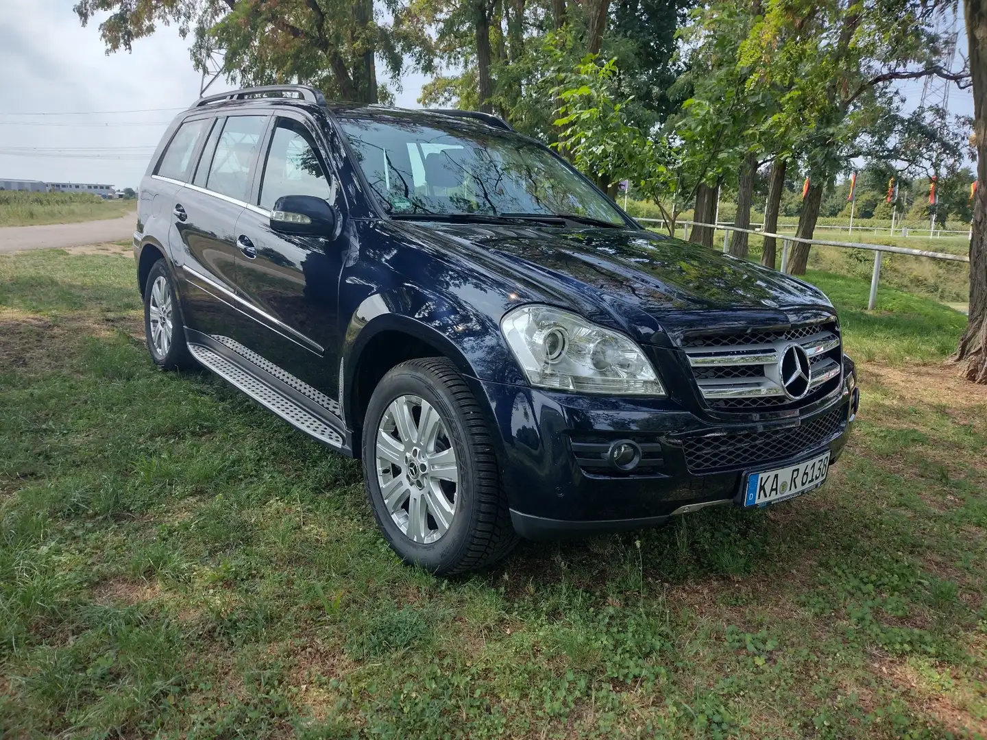 Mercedes-Benz GL 450 4Matic 7G-TRONIC - 1