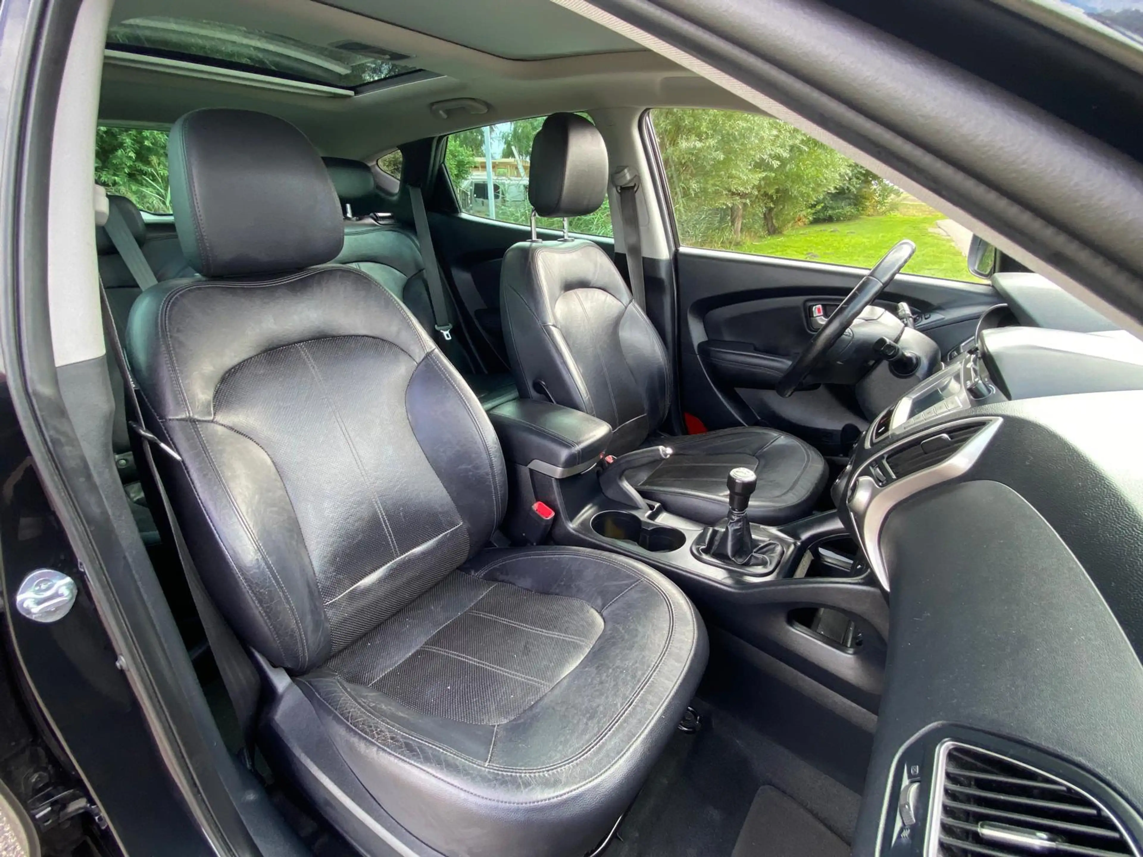 Hyundai iX35 2.0i i-Catcher 5DRS NAVI PANORAMADAK CAMERA Leder_ — photo 4