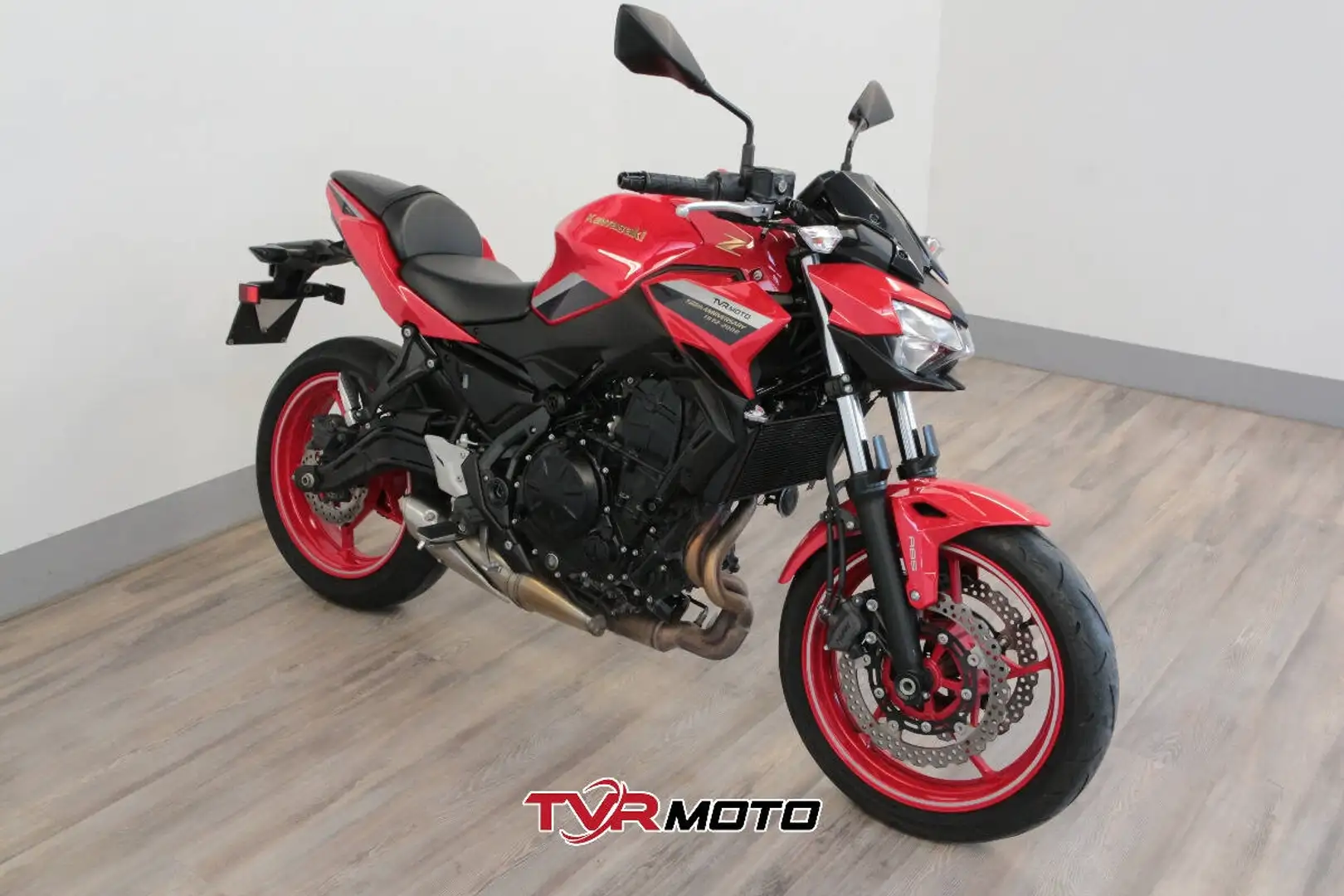 Kawasaki Z 650 650 my21 Alb - 1
