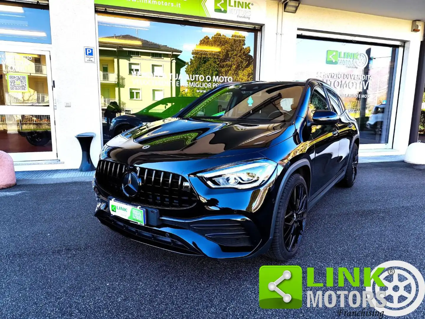 Mercedes-Benz GLA 250 Automatic 4Matic Premium AMG GARANZIA INCL. Nero - 1