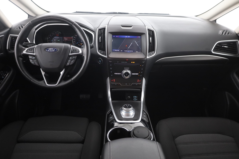 Ford S-Max 2.0 EcoBlue Aut.Titanium LED Kamera AHK — photo 9