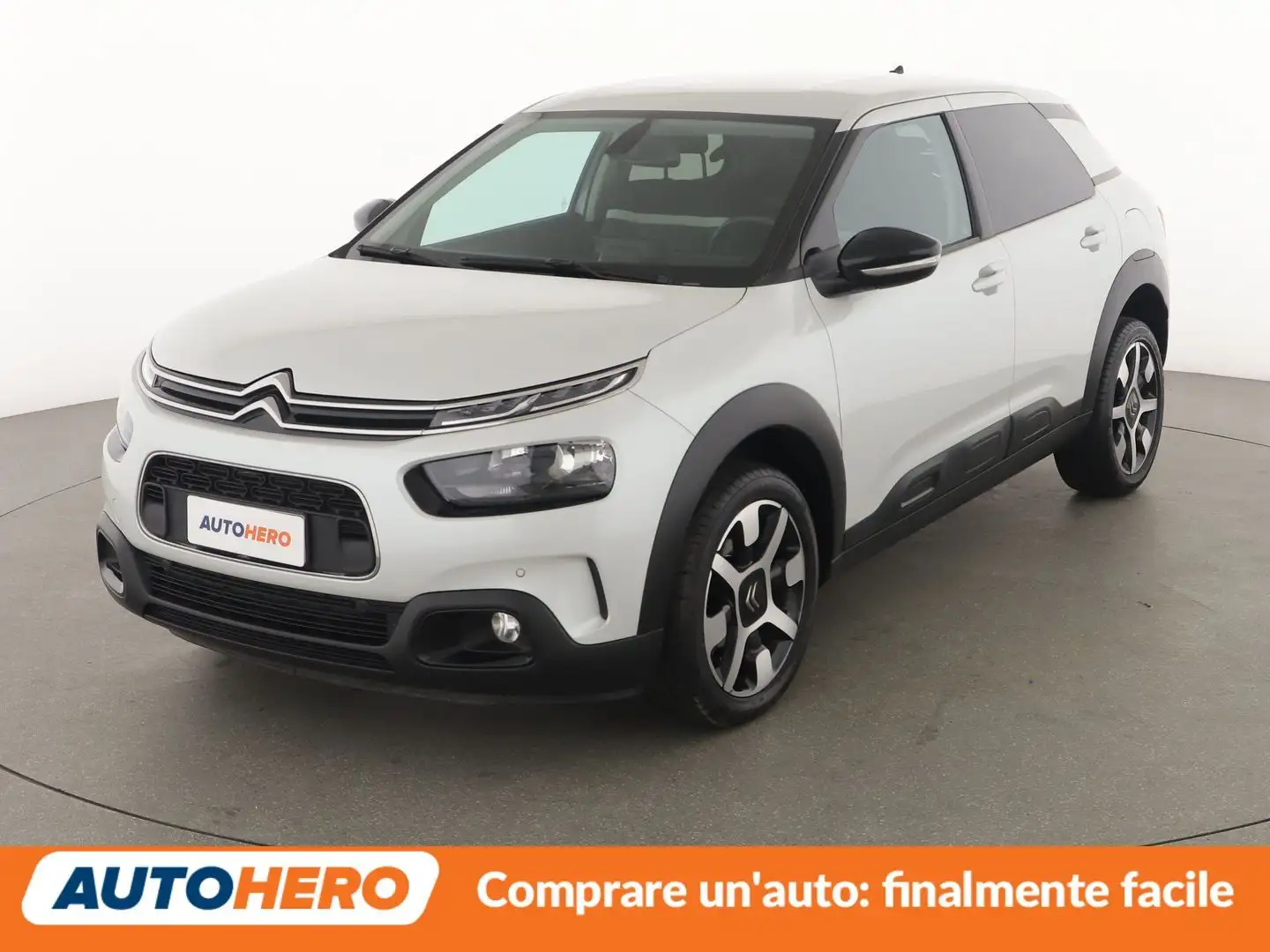 Citroen C4 Cactus 1.2 e-THP Shine 110 CV Weiß - 1