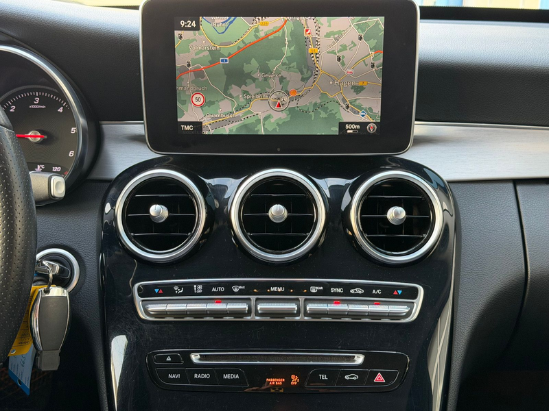 Mercedes-Benz C 250 d T-Modell Avantgarde ACC/AHK/NIGHT/LED/TW — photo 28