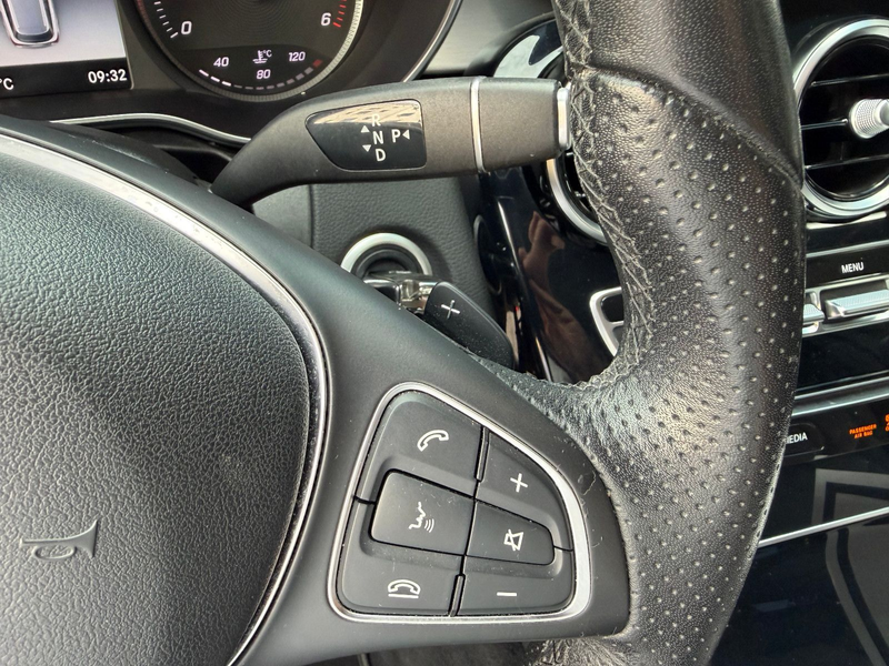 Mercedes-Benz C 250 d T-Modell Avantgarde ACC/AHK/NIGHT/LED/TW — photo 34
