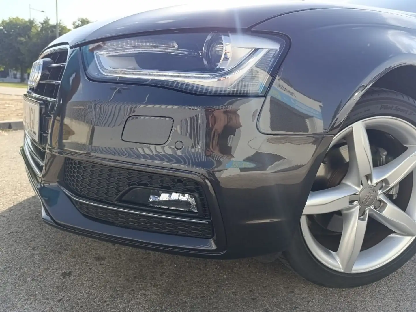 Audi A4 A4 2.0TDI CD Multitronic 150 (4.75) Gris - 1