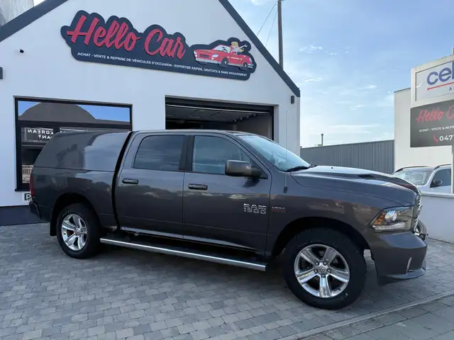 Dodge RAM Dodge RAM 1500 5.7 HEMI V8 LPG FULL OPTIONS