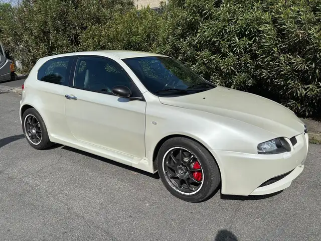 Alfa Romeo 147 147 3p 3.2 GTA V6 solo 65.187km!