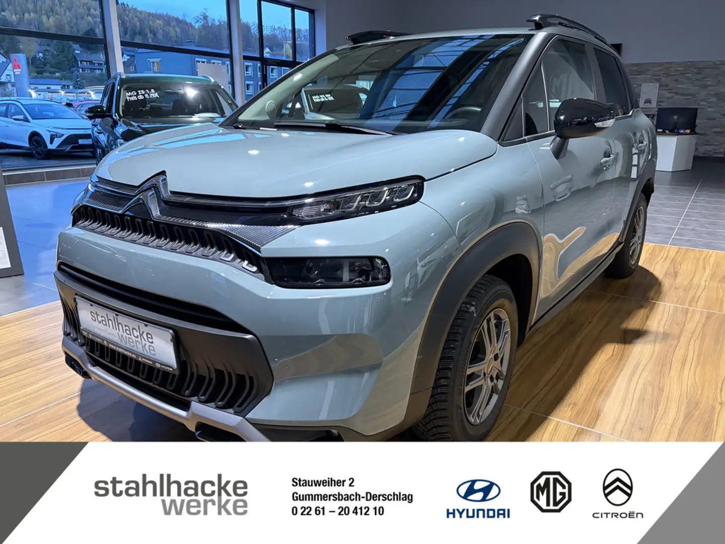 Citroen C3 Aircross 1.2 Feel Pack Grün - 1