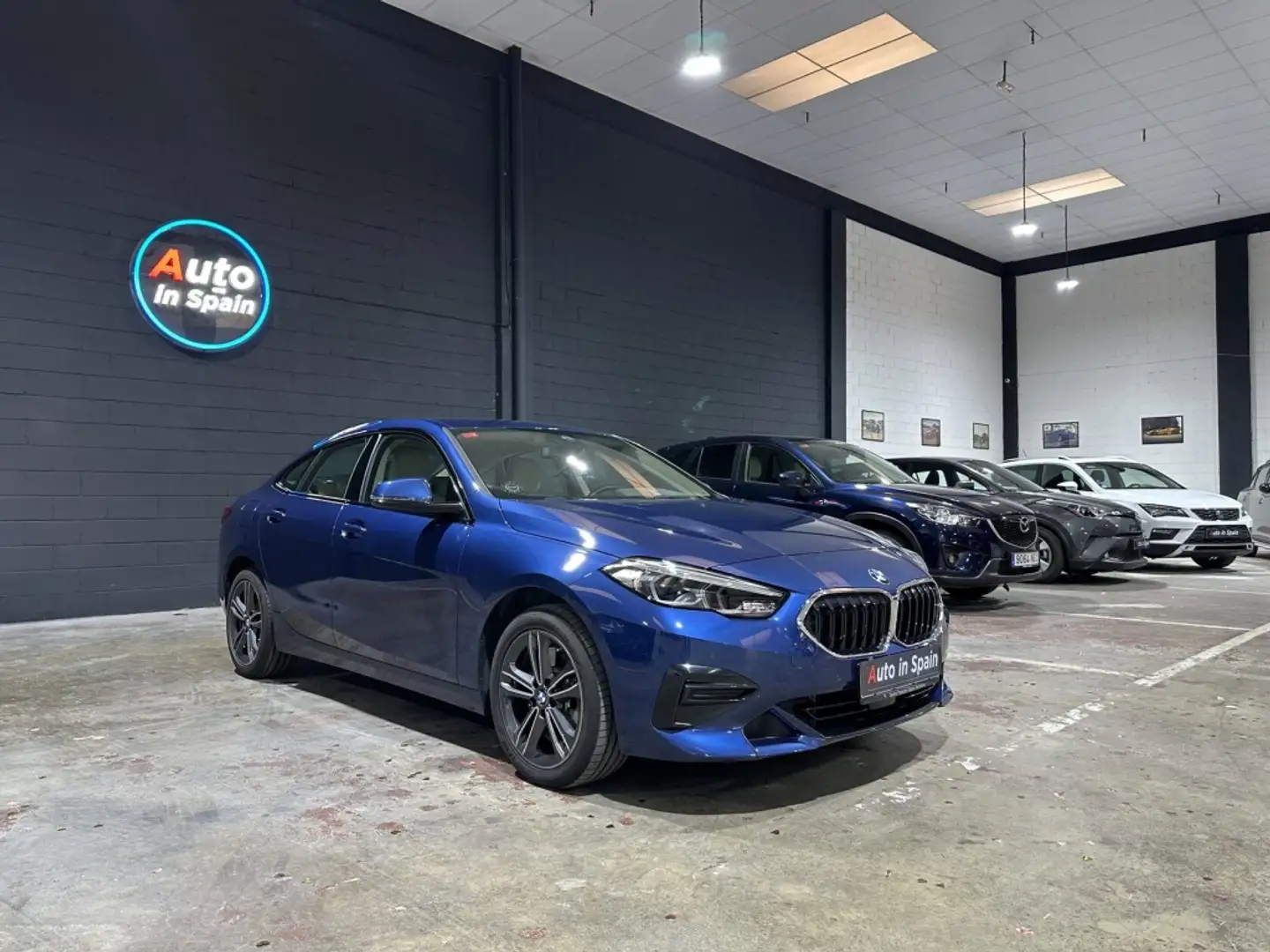 BMW 220 220iA Gran Coupé Bleu - 1