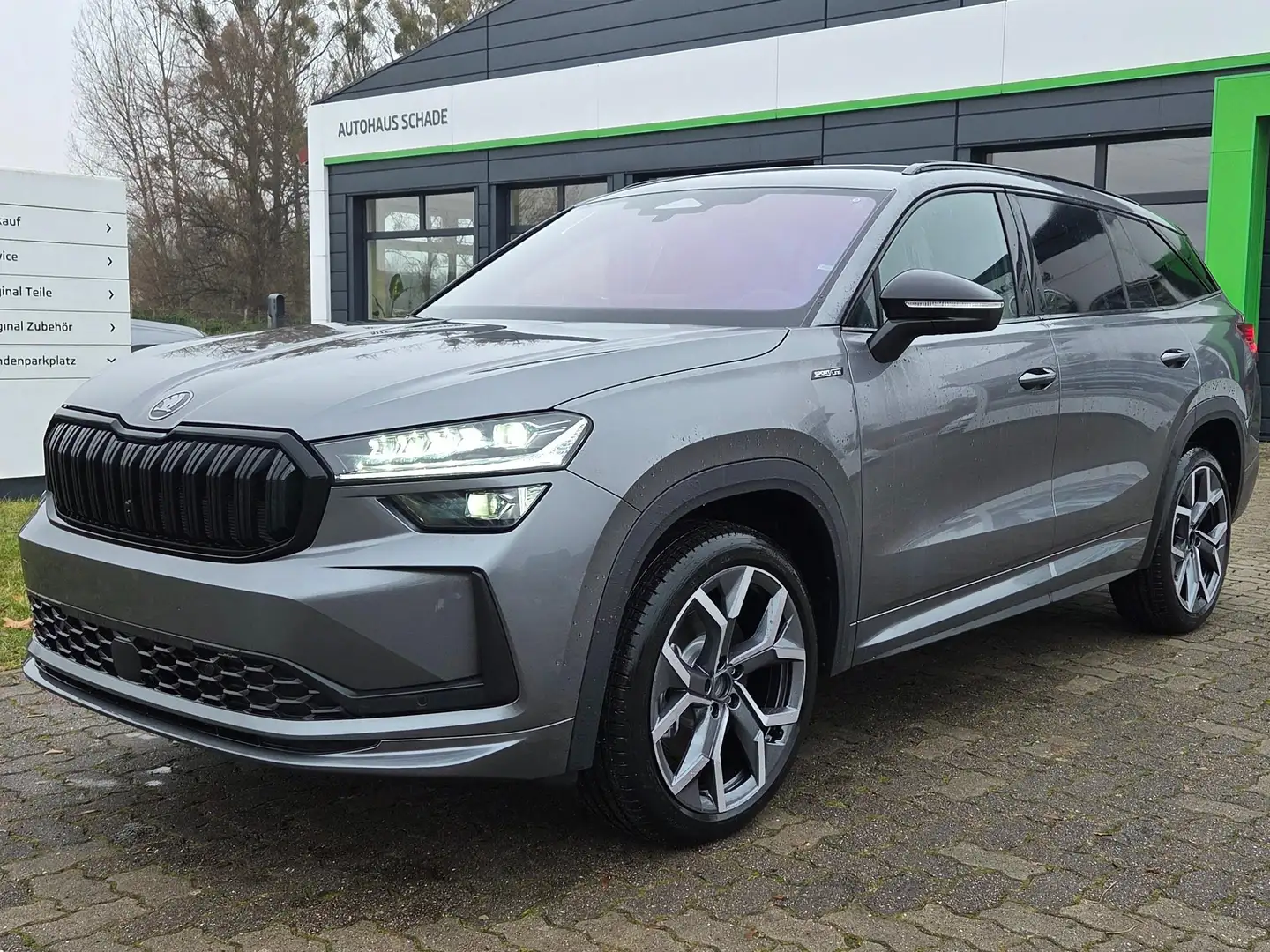 Skoda Kodiaq Kodiaq 1.5 TSI mHEV DSG Sportline Gris - 1