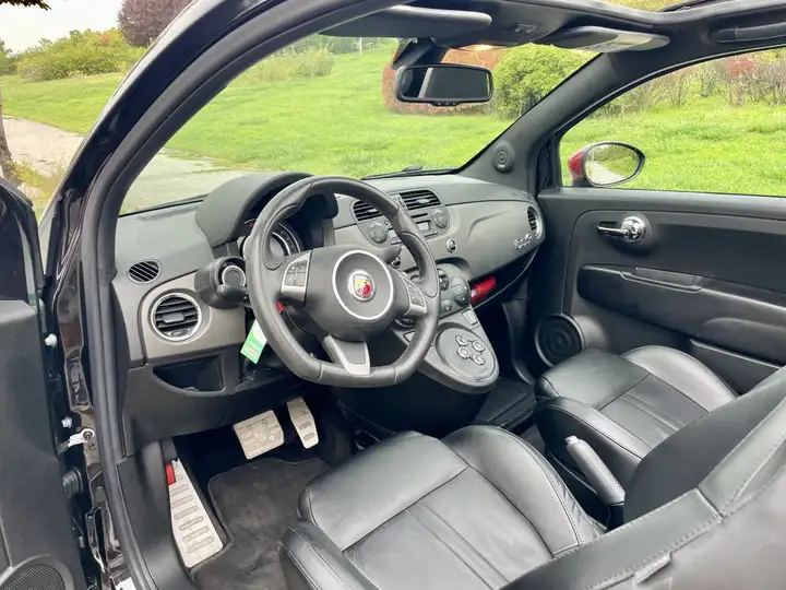 Abarth 595C 2016, foto 4