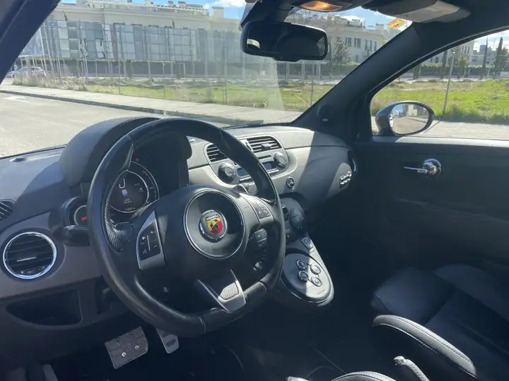 Abarth 595C 2016, foto 20