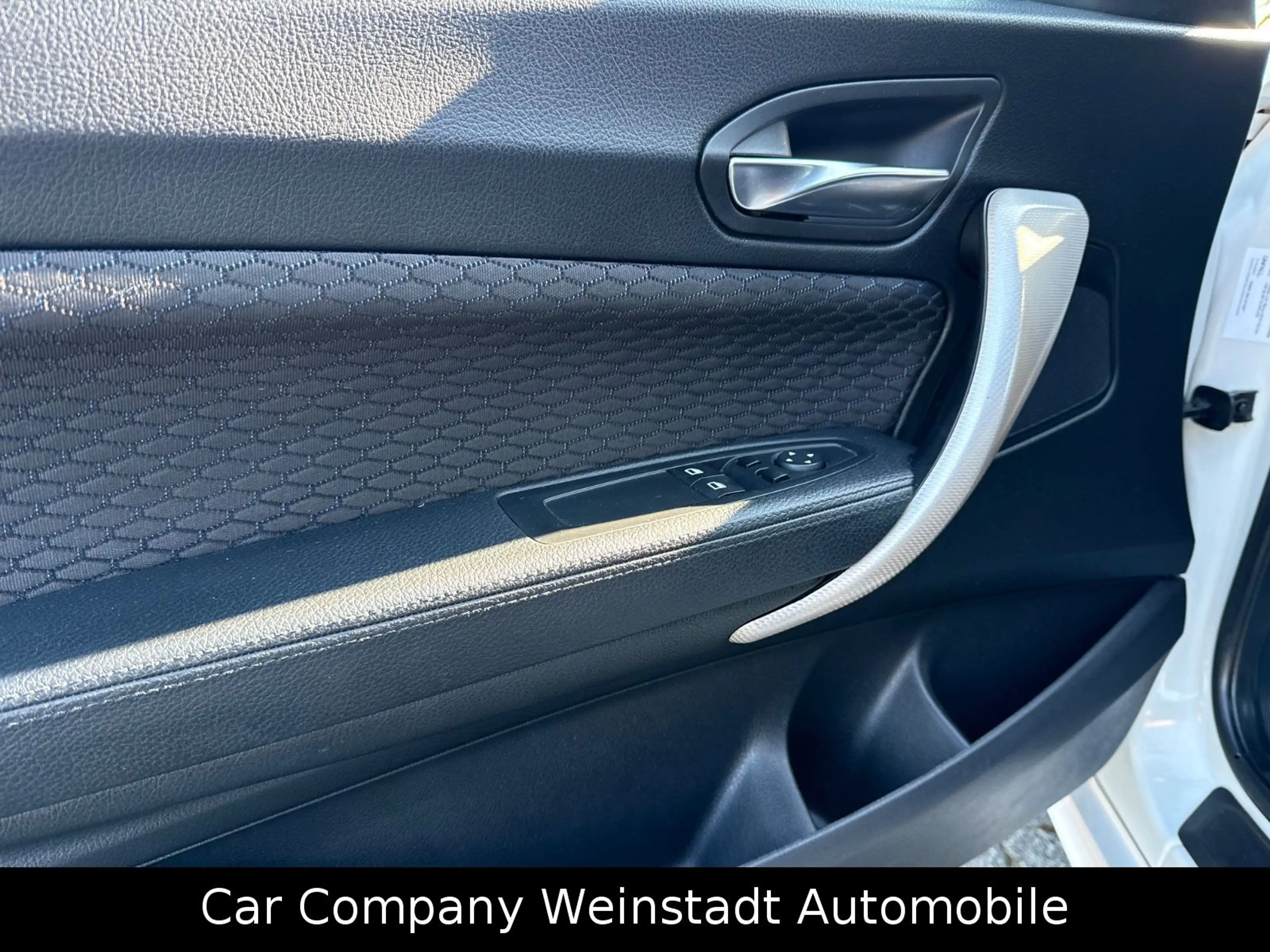 BMW 135 1 Limousine 3-trg. M135 i xDrive — photo 14