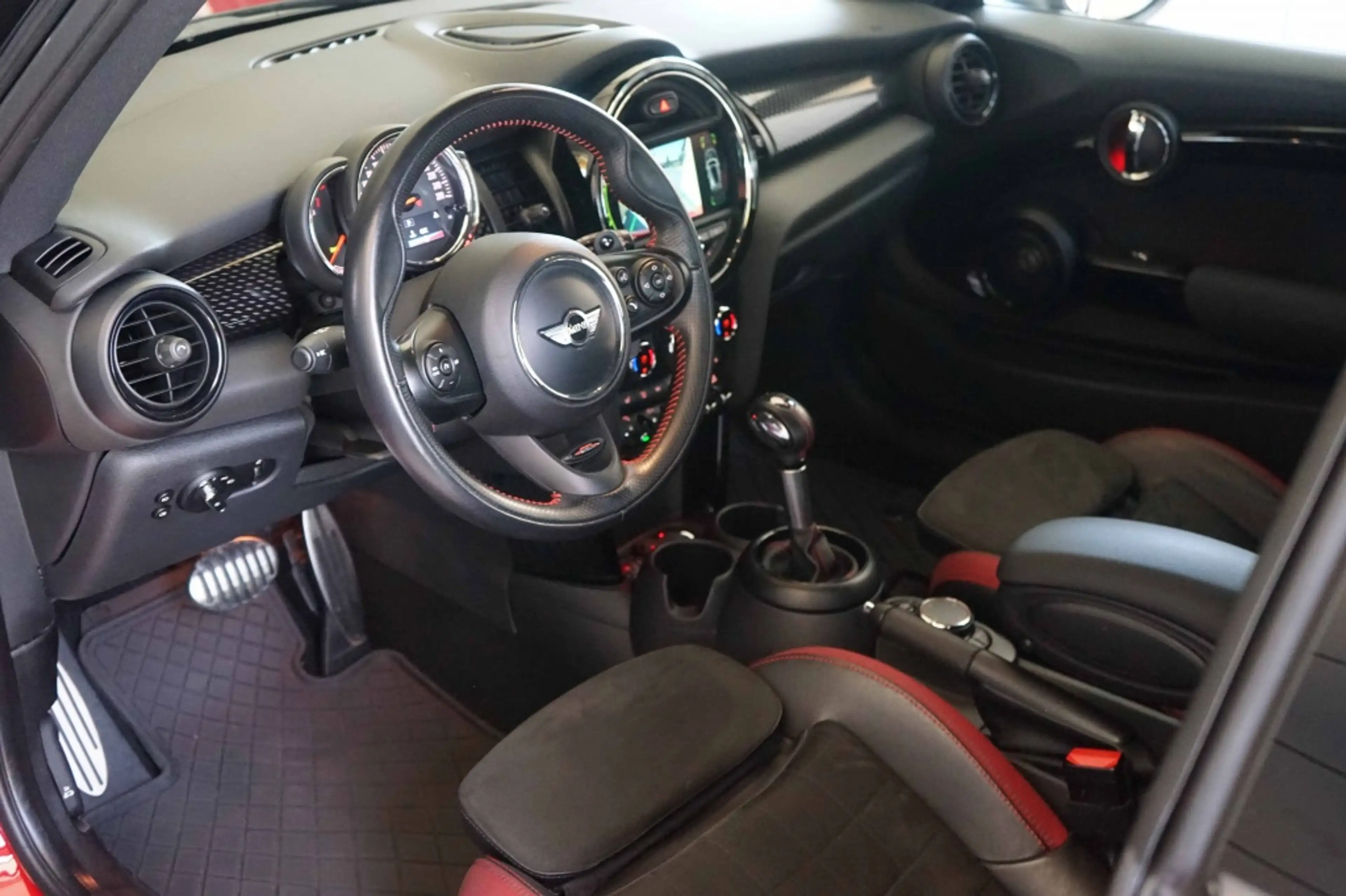 MINI John Cooper Works S JCW Cooper 192PK DCT-Automaat 37DKM Schaalstoel — photo 12