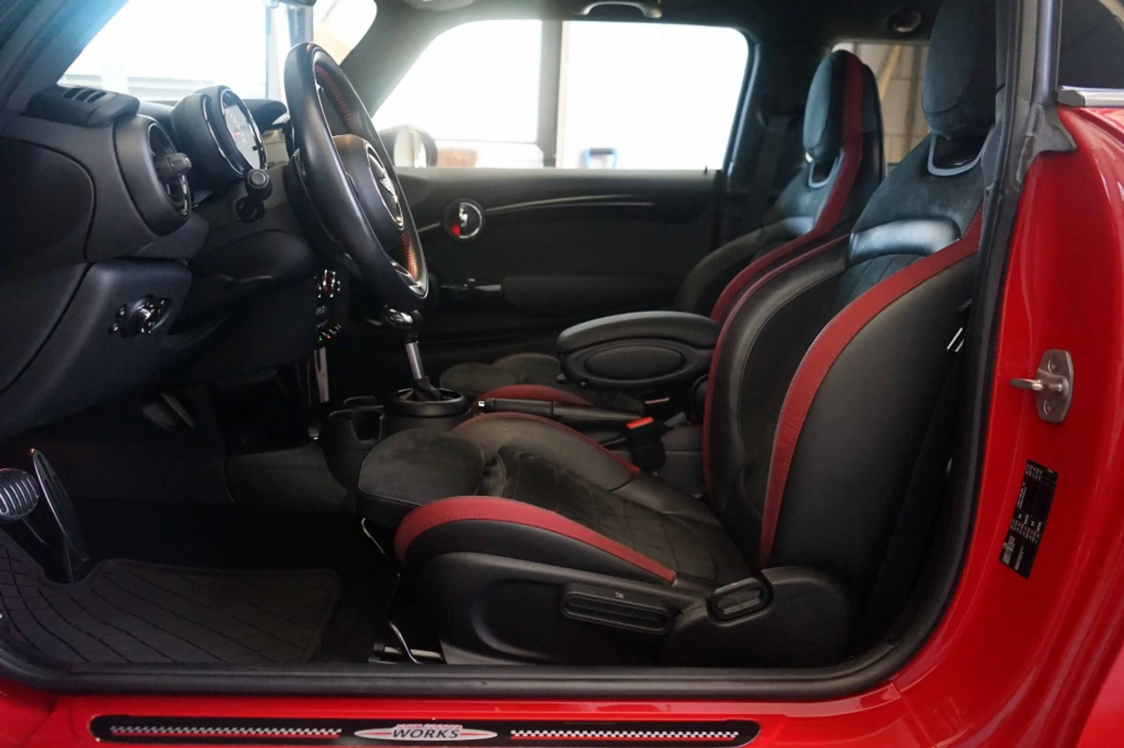 MINI John Cooper Works S JCW Cooper 192PK DCT-Automaat 37DKM Schaalstoel — photo 35