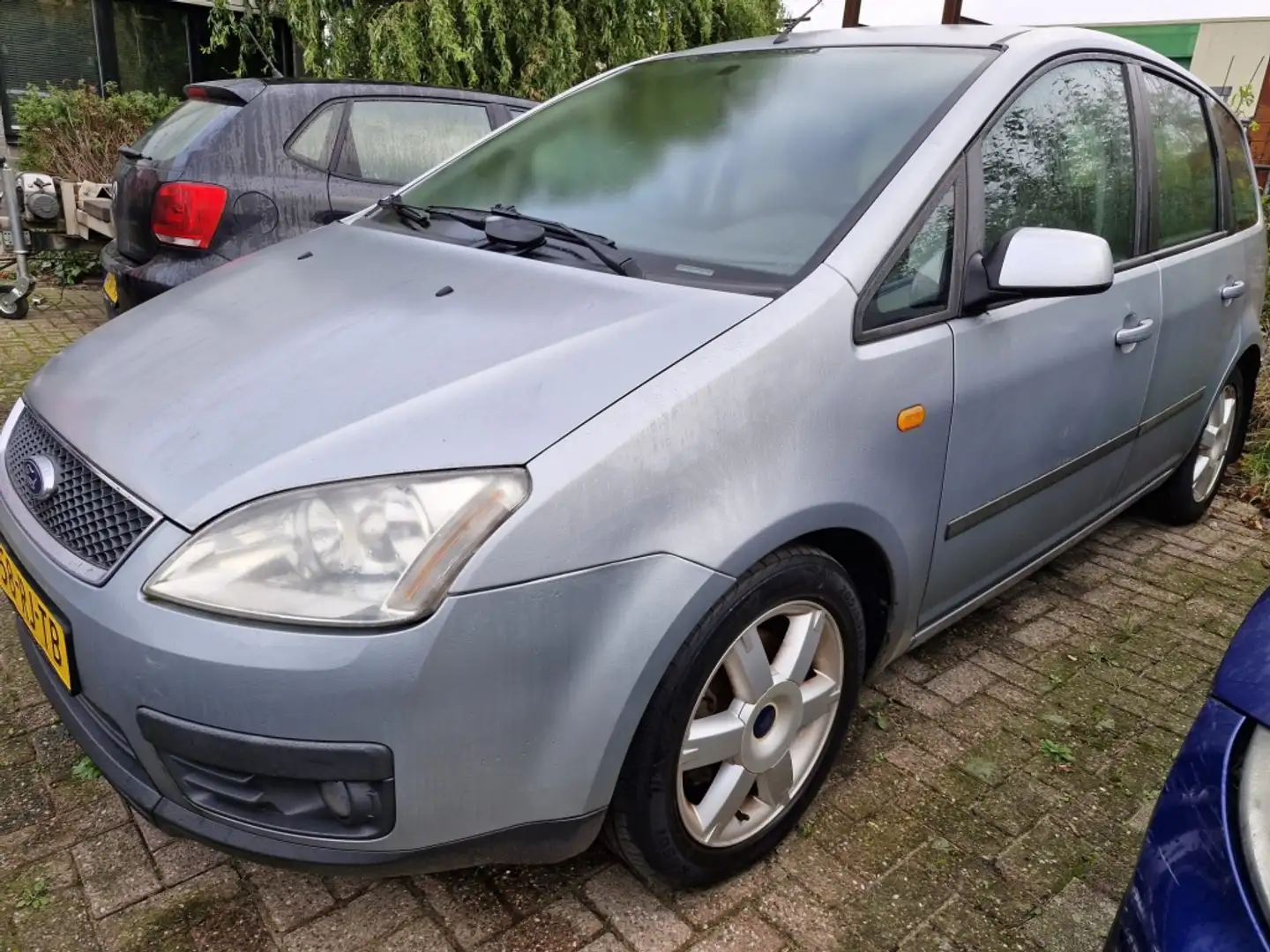 Ford Focus C-Max DEFECT 1.6-16V Futura Grijs - 1