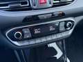 Hyundai i30 Kombi Autom.*140 PS*LED*RFK*Navi* Rouge - thumbnail 13