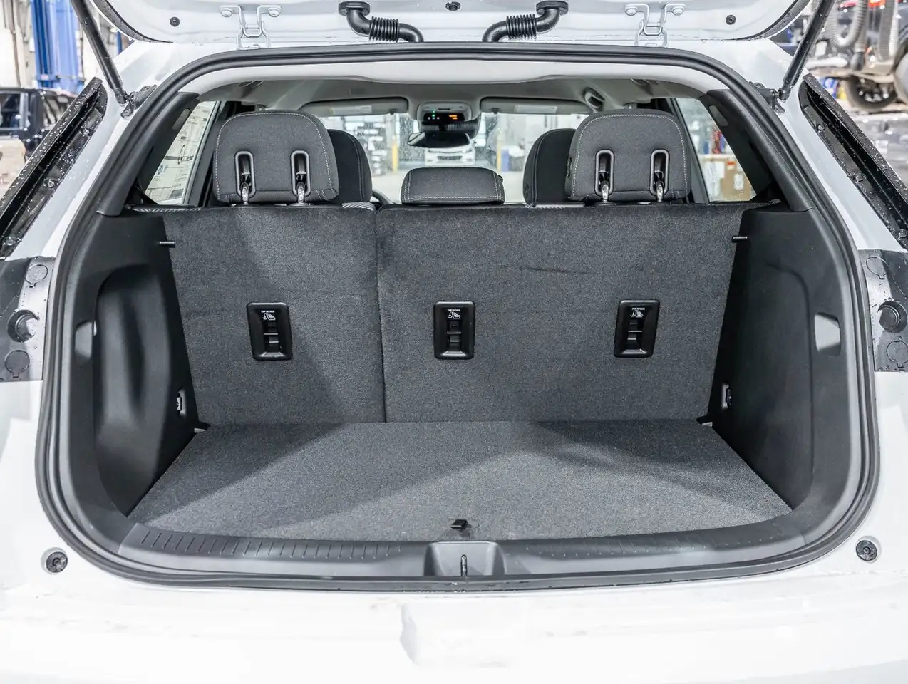 Chevrolet Bolt снимка Chevrolet Bolt