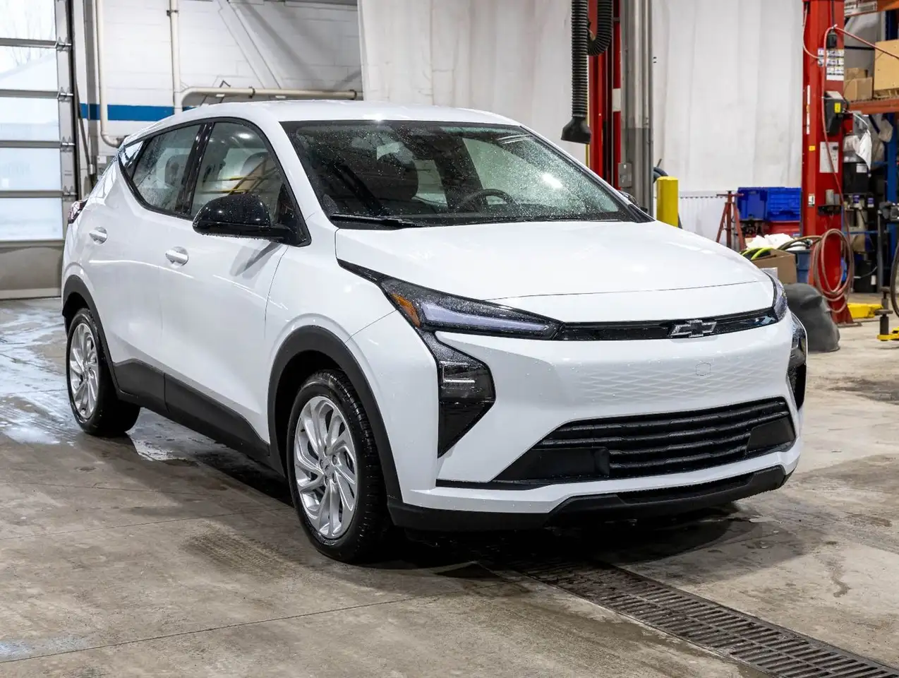 Chevrolet Bolt снимка Chevrolet Bolt