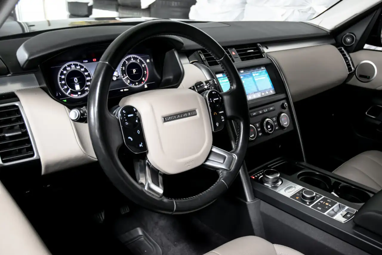 Land Rover Discovery снимка Land Rover Discovery
