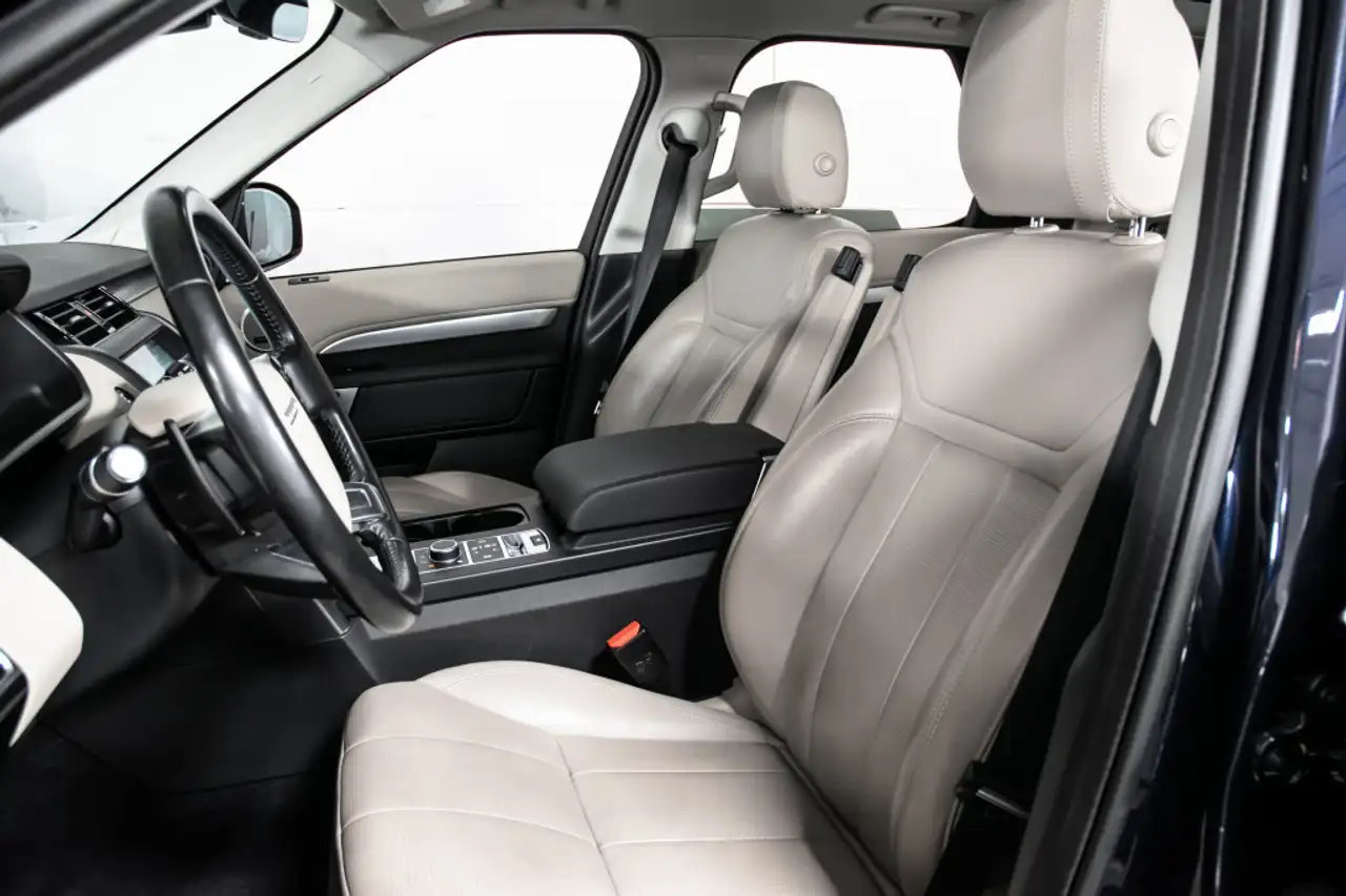 Land Rover Discovery снимка Land Rover Discovery