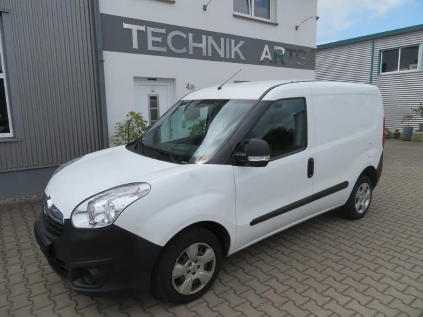 Opel Combo 1.3 D (CDTI) L1H1 Weiß - 1