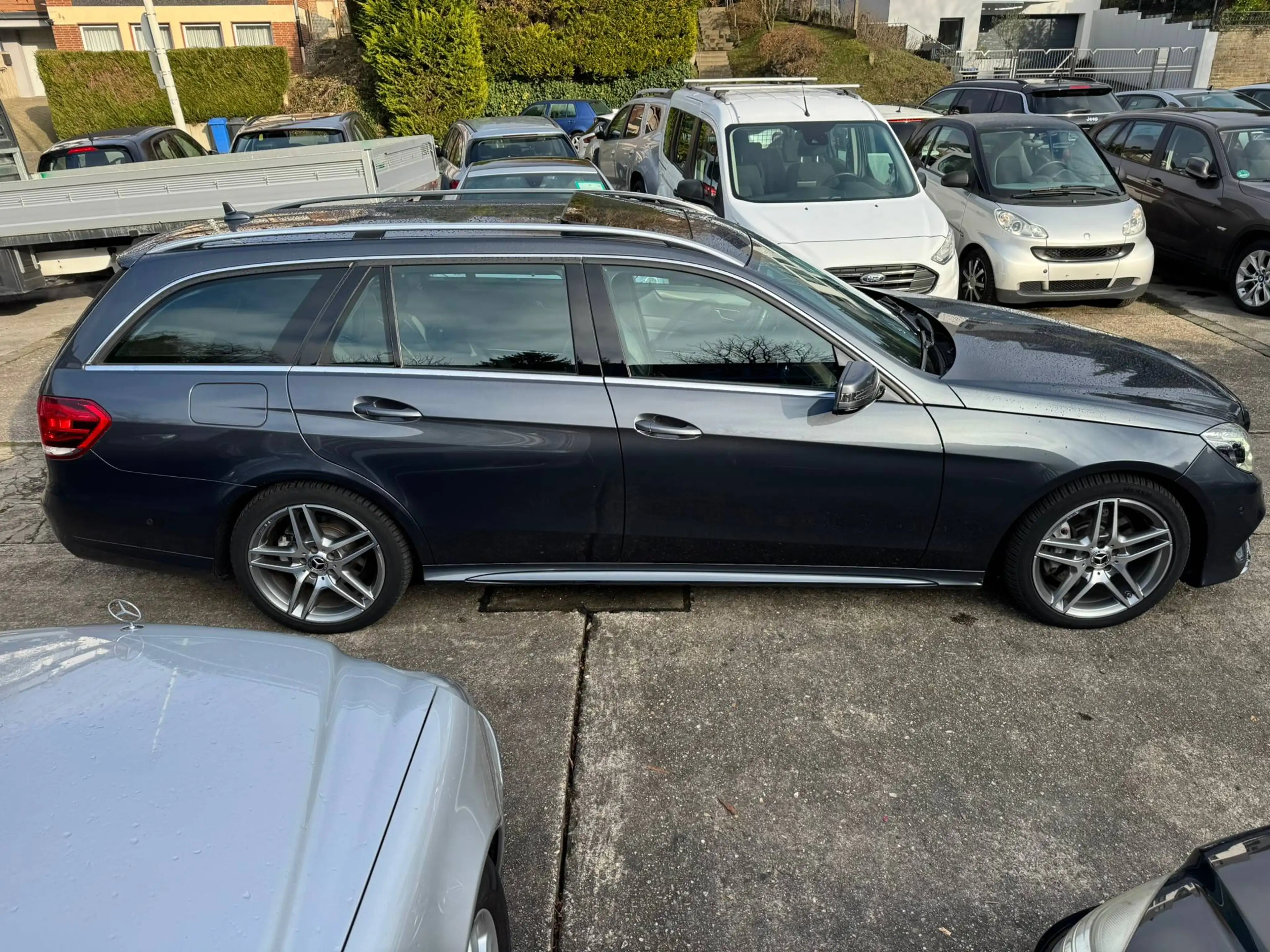 Mercedes-Benz E 350 E 350 BlueTec / AMG Line/LED/Schiebedach/AHK — photo 4