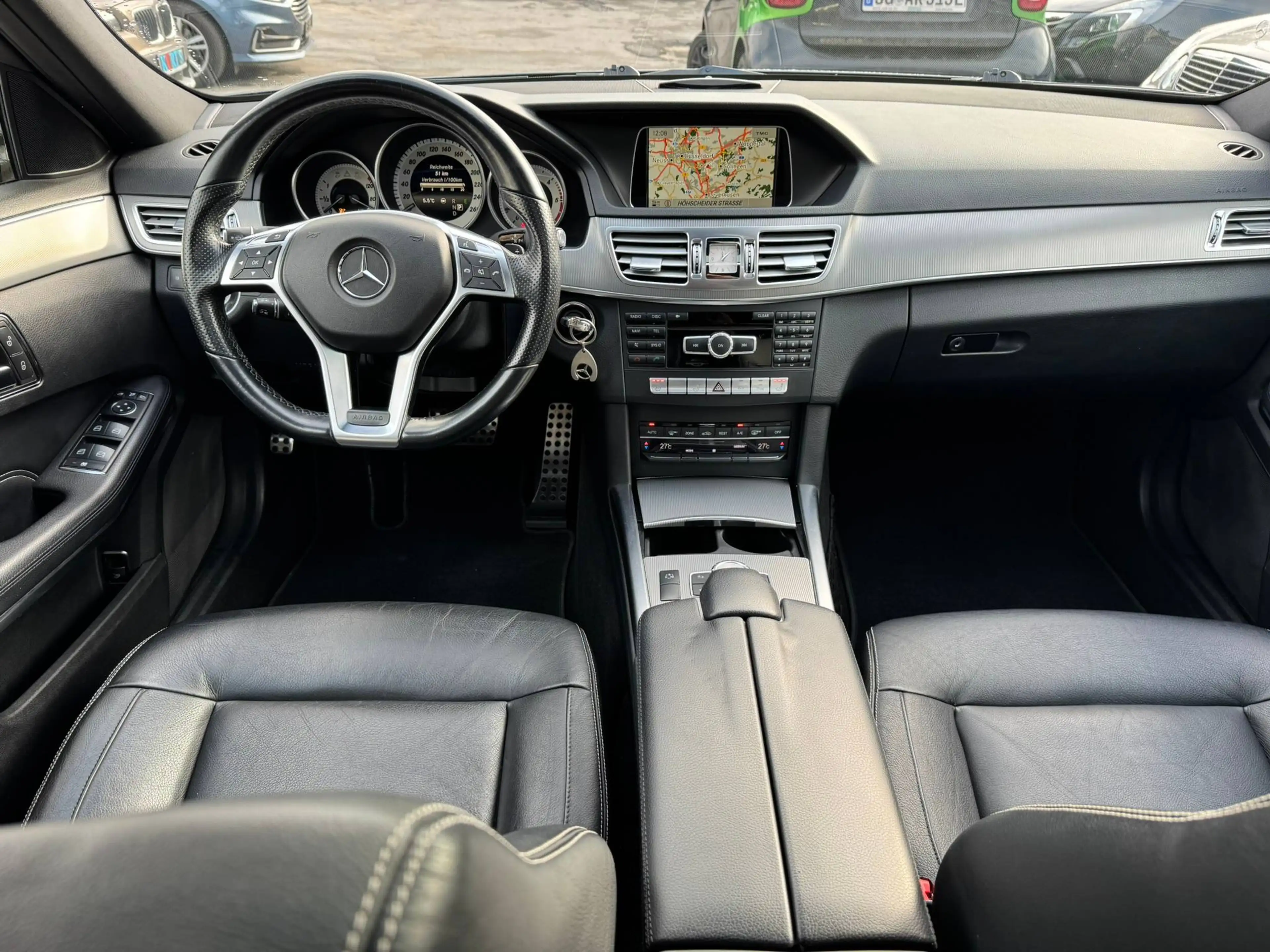 Mercedes-Benz E 350 E 350 BlueTec / AMG Line/LED/Schiebedach/AHK — photo 10