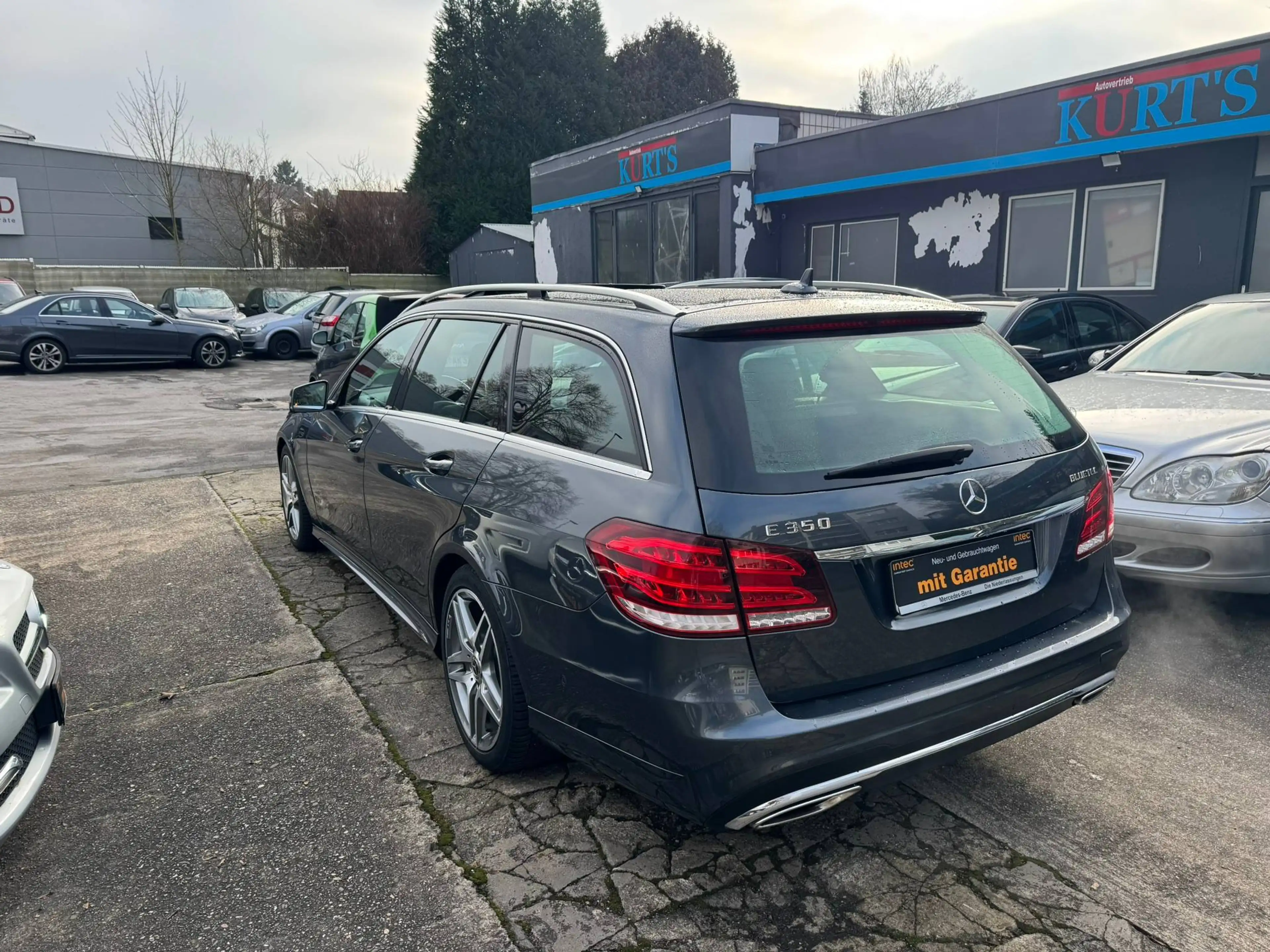 Mercedes-Benz E 350 E 350 BlueTec / AMG Line/LED/Schiebedach/AHK — photo 8