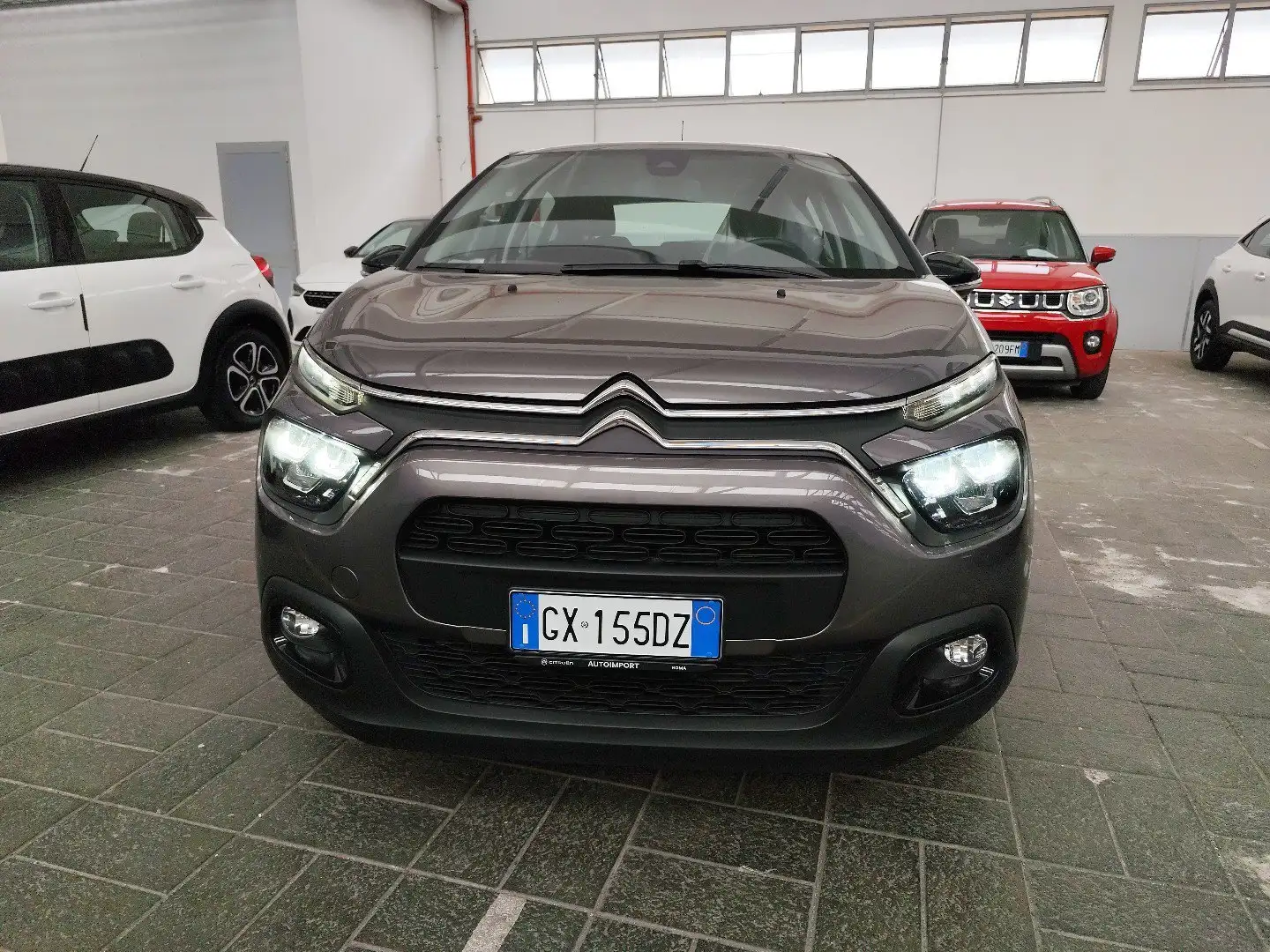 Citroen C3 PureTech 83 S&S Plus Grijs - 1