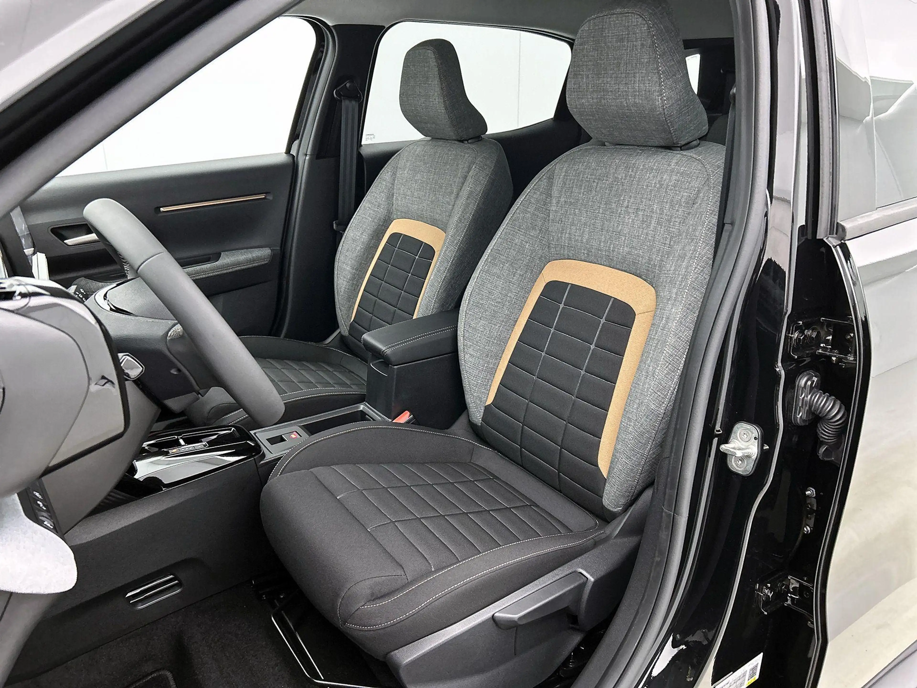 Citroen C3 Aircross SUV Plus Hybrid 7p. 145pk Automaat | 7 zitplaatsen — photo 10