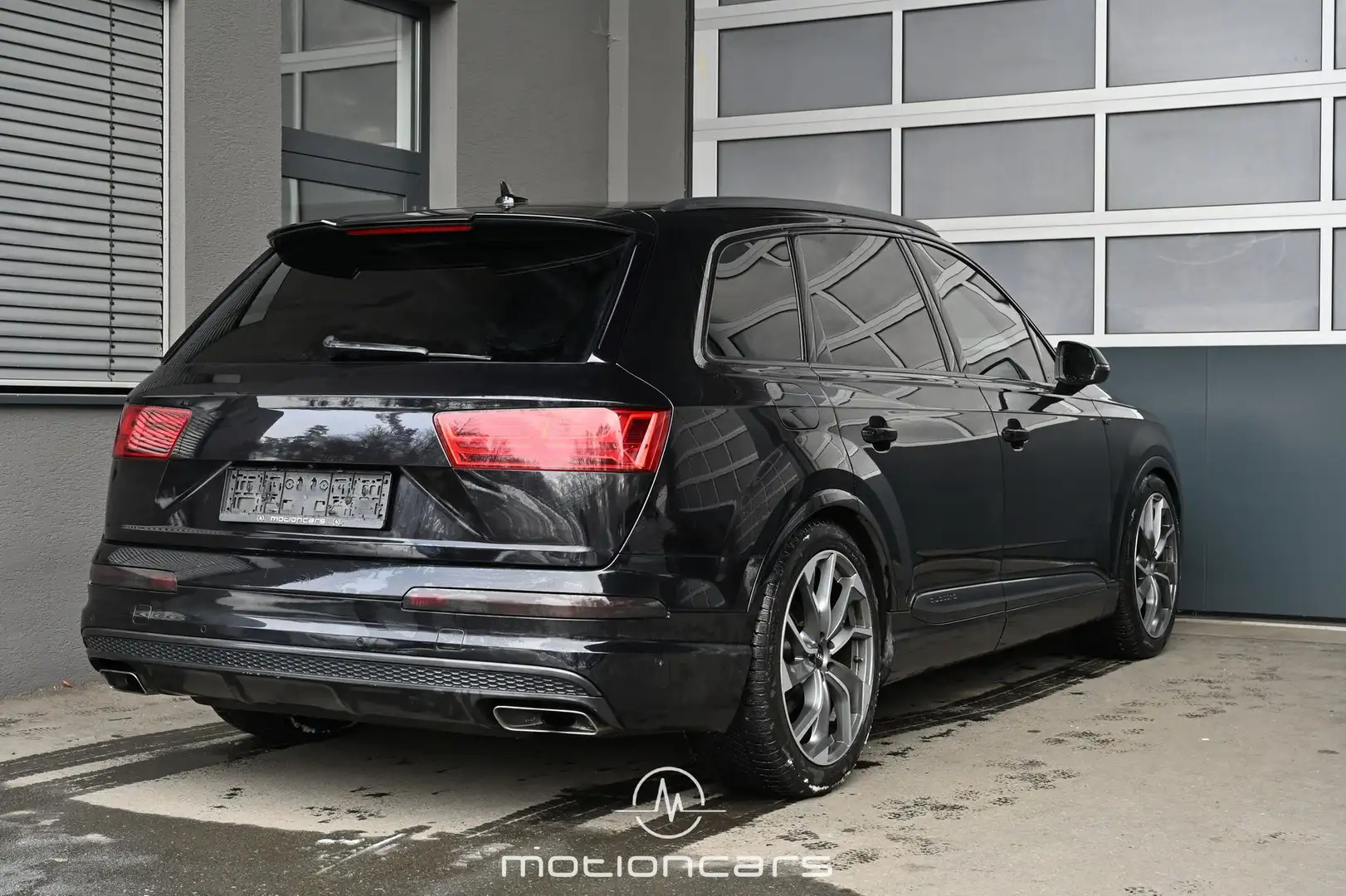 Audi Q7 3.0 TDI DPF quattro S-line Pickerl NEU Schwarz - 2