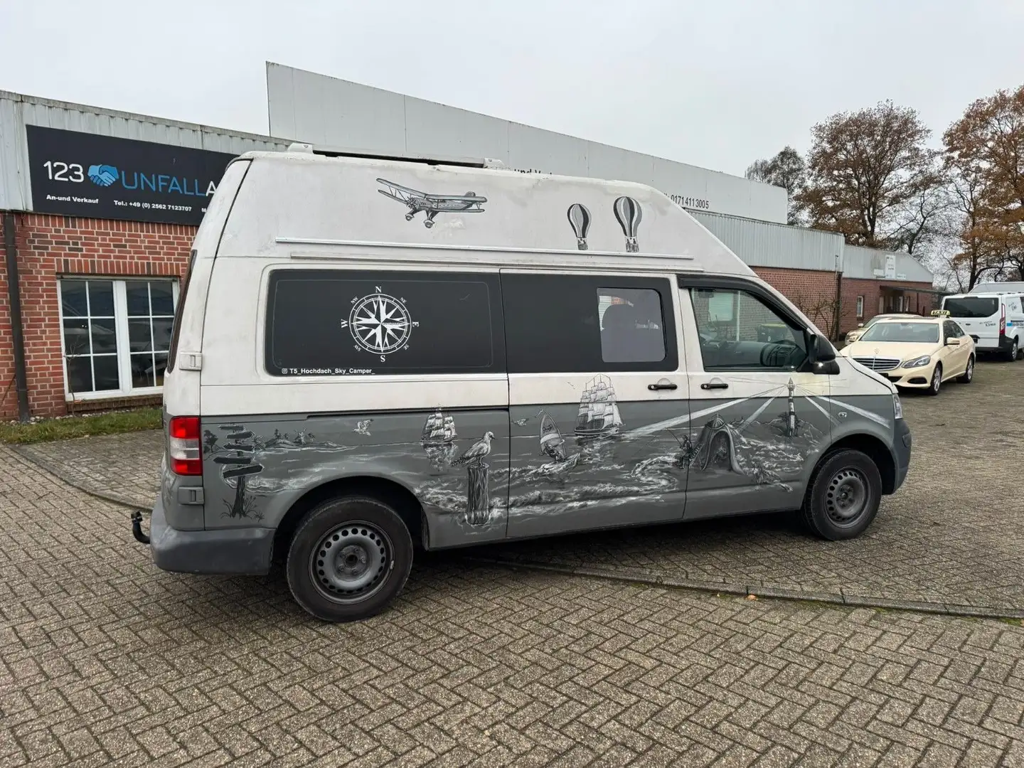 Volkswagen T5 Transporter Kombi-Hochdach WOHNMOBIL Szary - 2