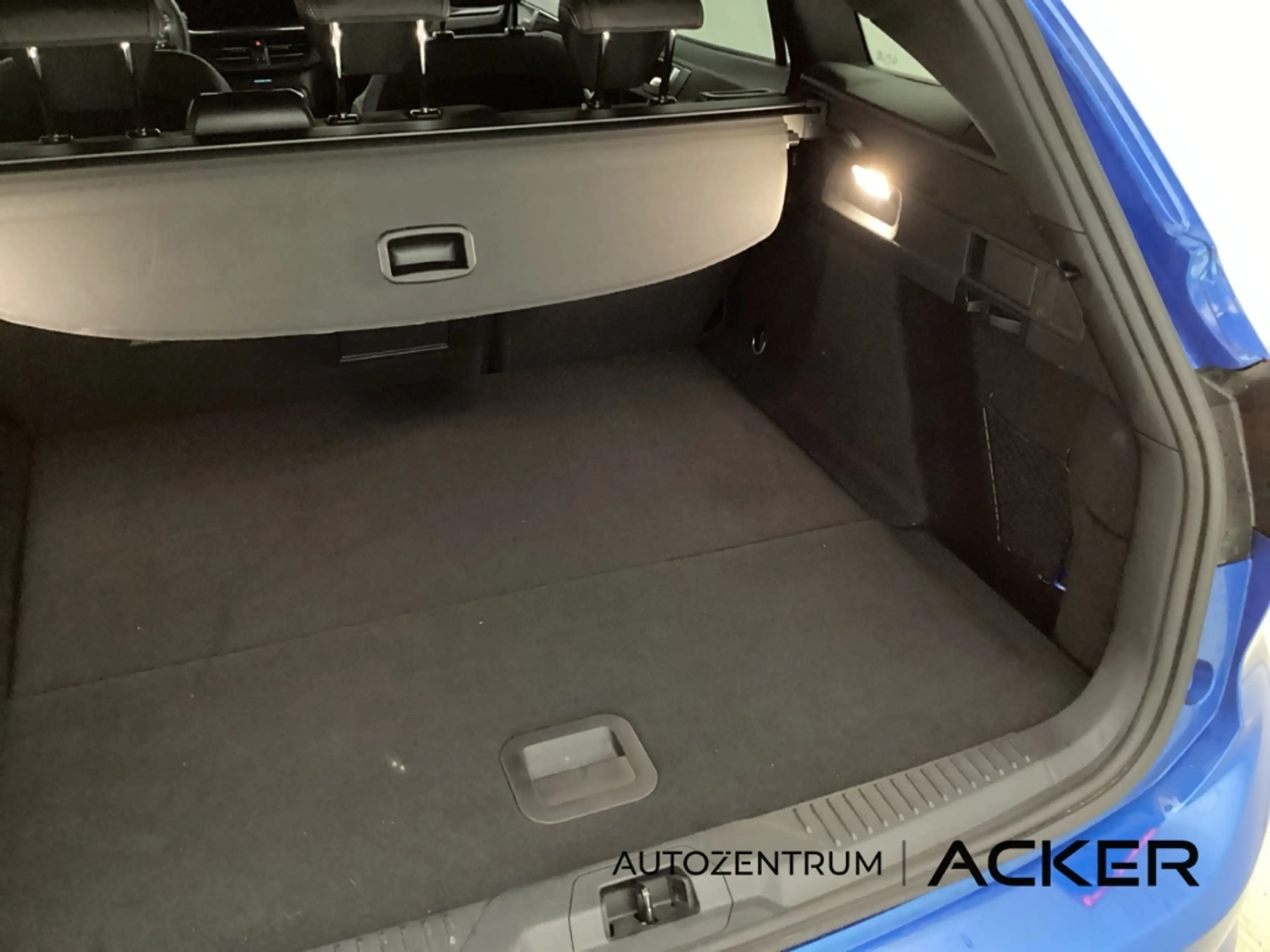 Ford Focus 1.5 EcoBlue Turnier ST-Line X 8AT. -50%* — photo 5
